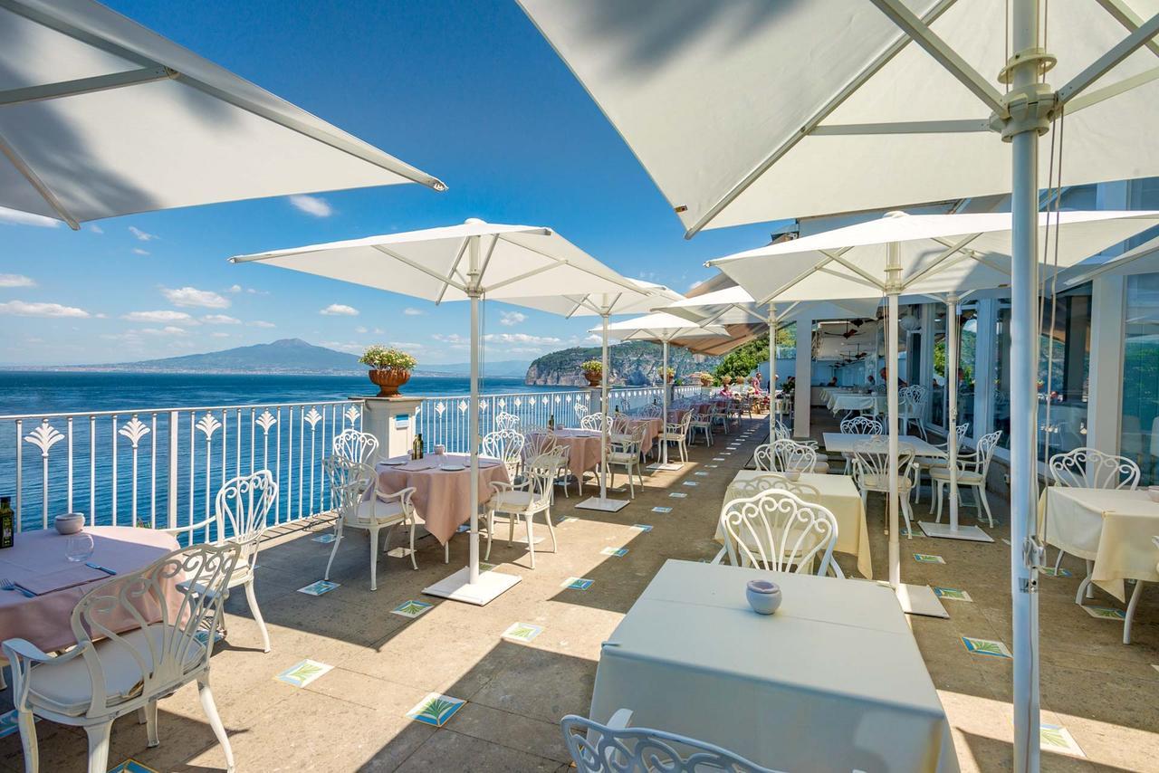 Grand Hotel Riviera Sorrento Kültér fotó