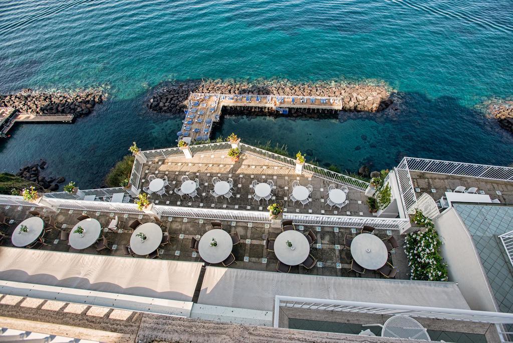 Grand Hotel Riviera Sorrento Kültér fotó