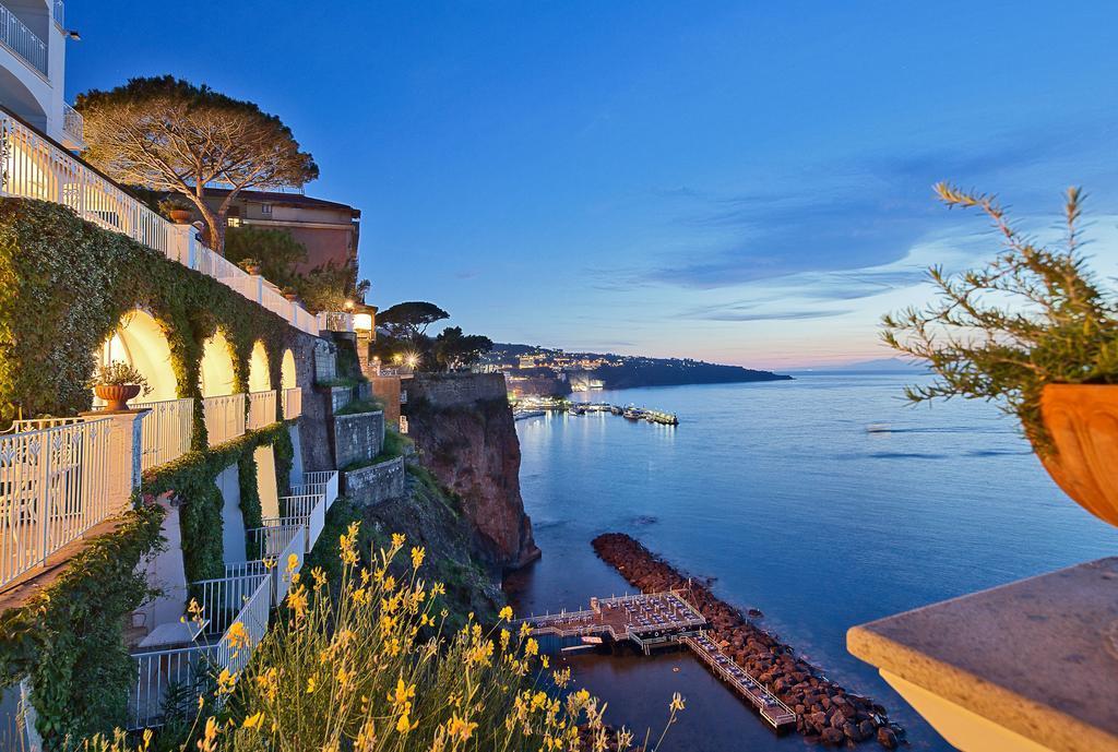 Grand Hotel Riviera Sorrento Kültér fotó