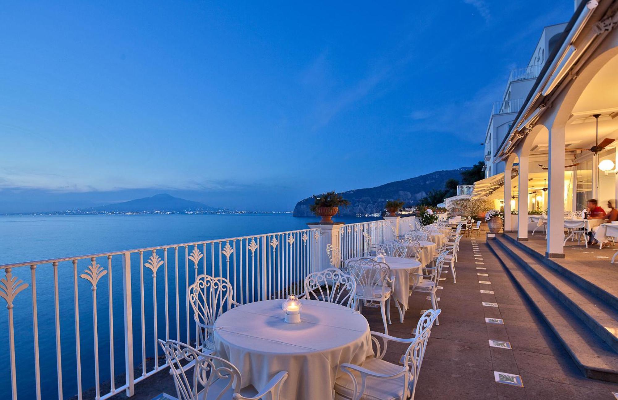 Grand Hotel Riviera Sorrento Kültér fotó